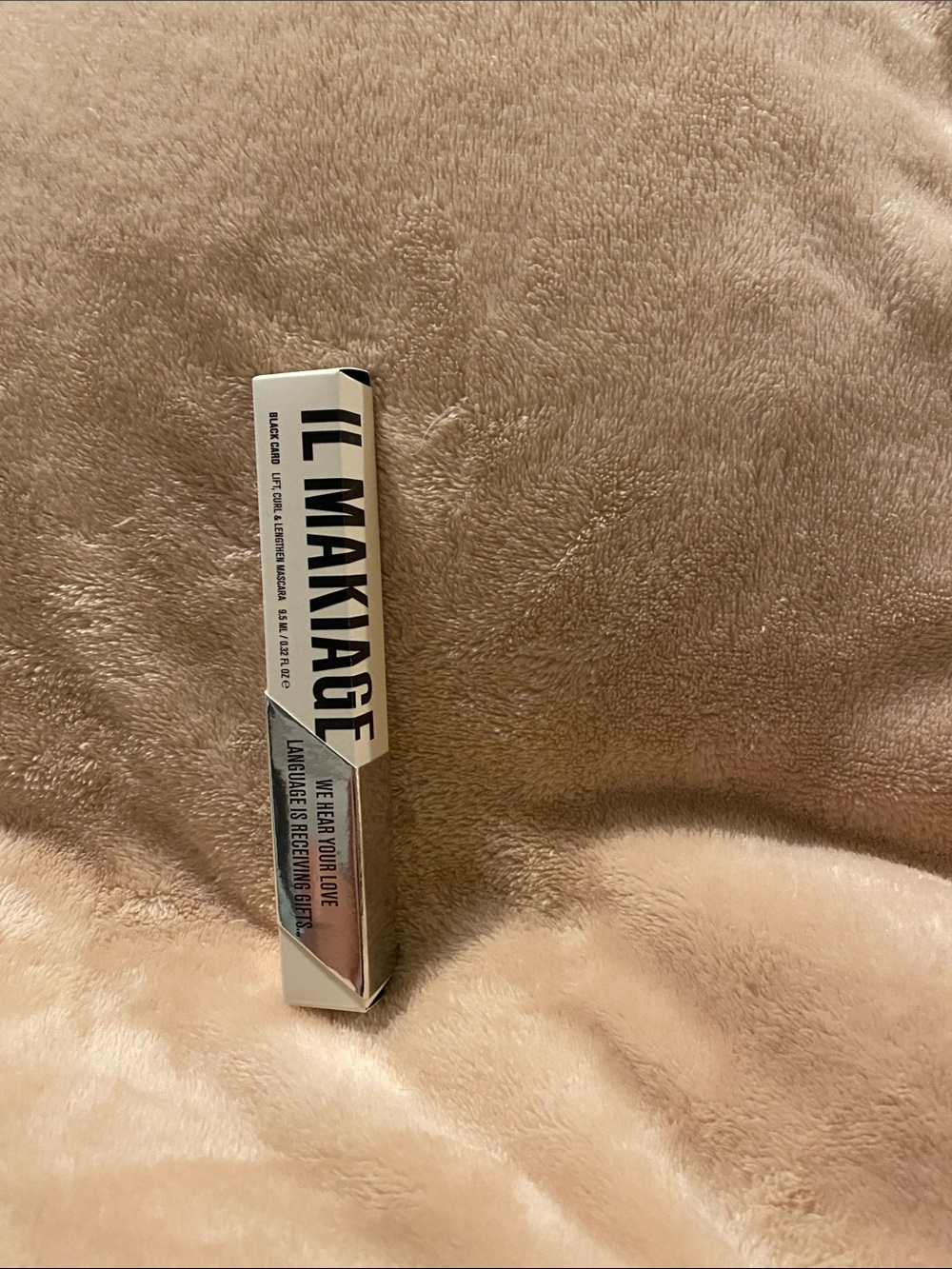 IL MAKIAGE Silver and Black Eyeliner Box